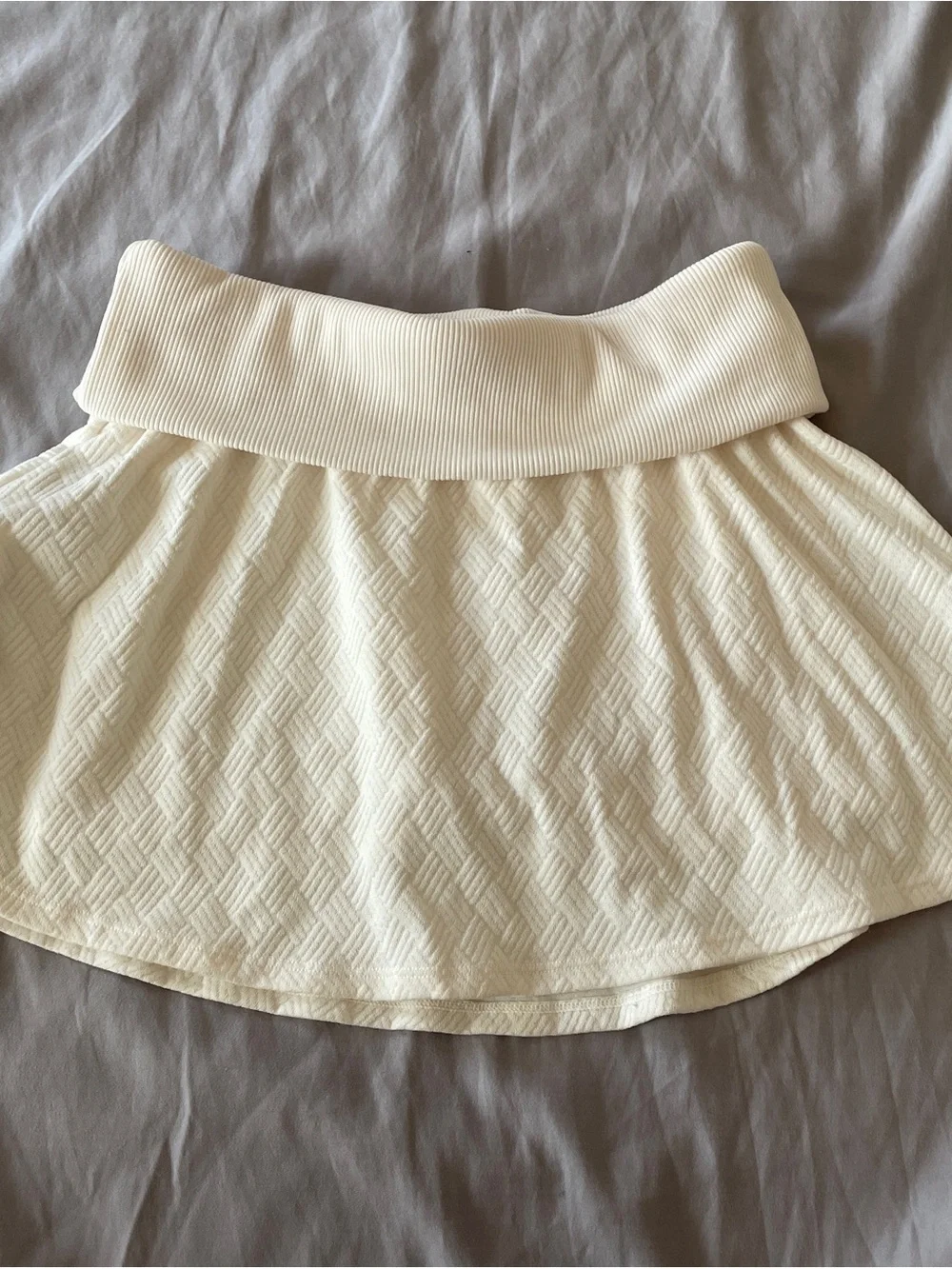 Women’s Alo Yoga Cream Textured Knit Skirt